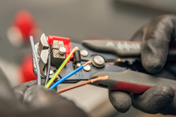 Best Emergency Electrical Repair  in Columbus, NM